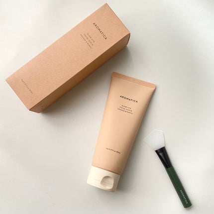 グロービタ フェイシャルスクラブ オレンジ&ネロリ/AROMATICA/スクラブ・ゴマージュを使ったクチコミ(2枚目)