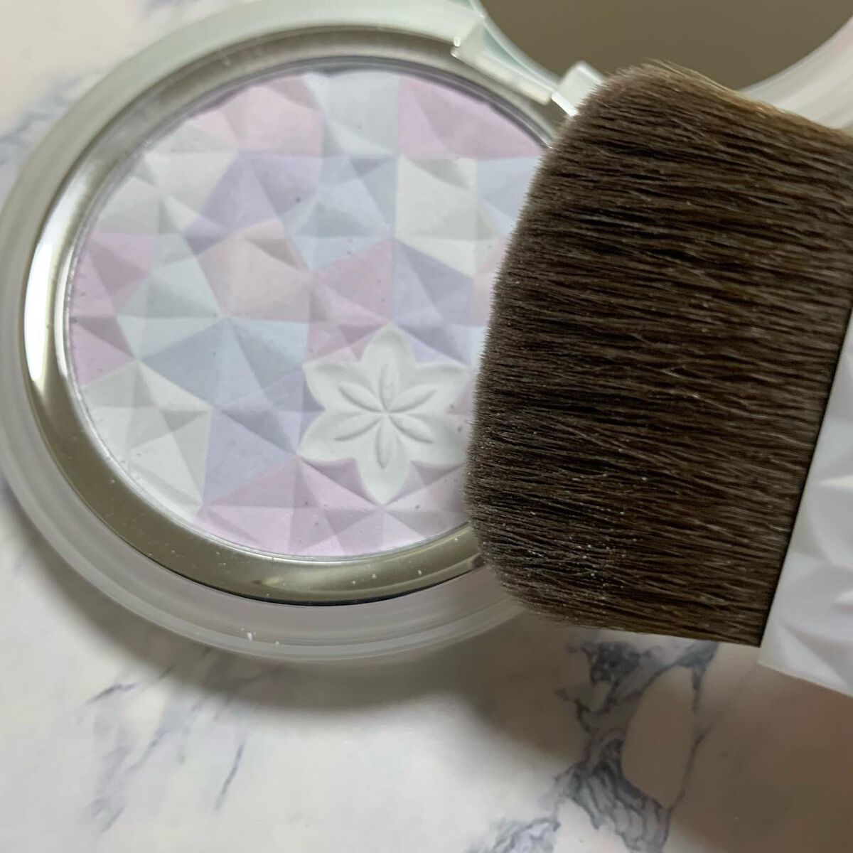 AQ オーラ リフレクター/DECORTÉ/プレストパウダーを使ったクチコミ(9枚目)