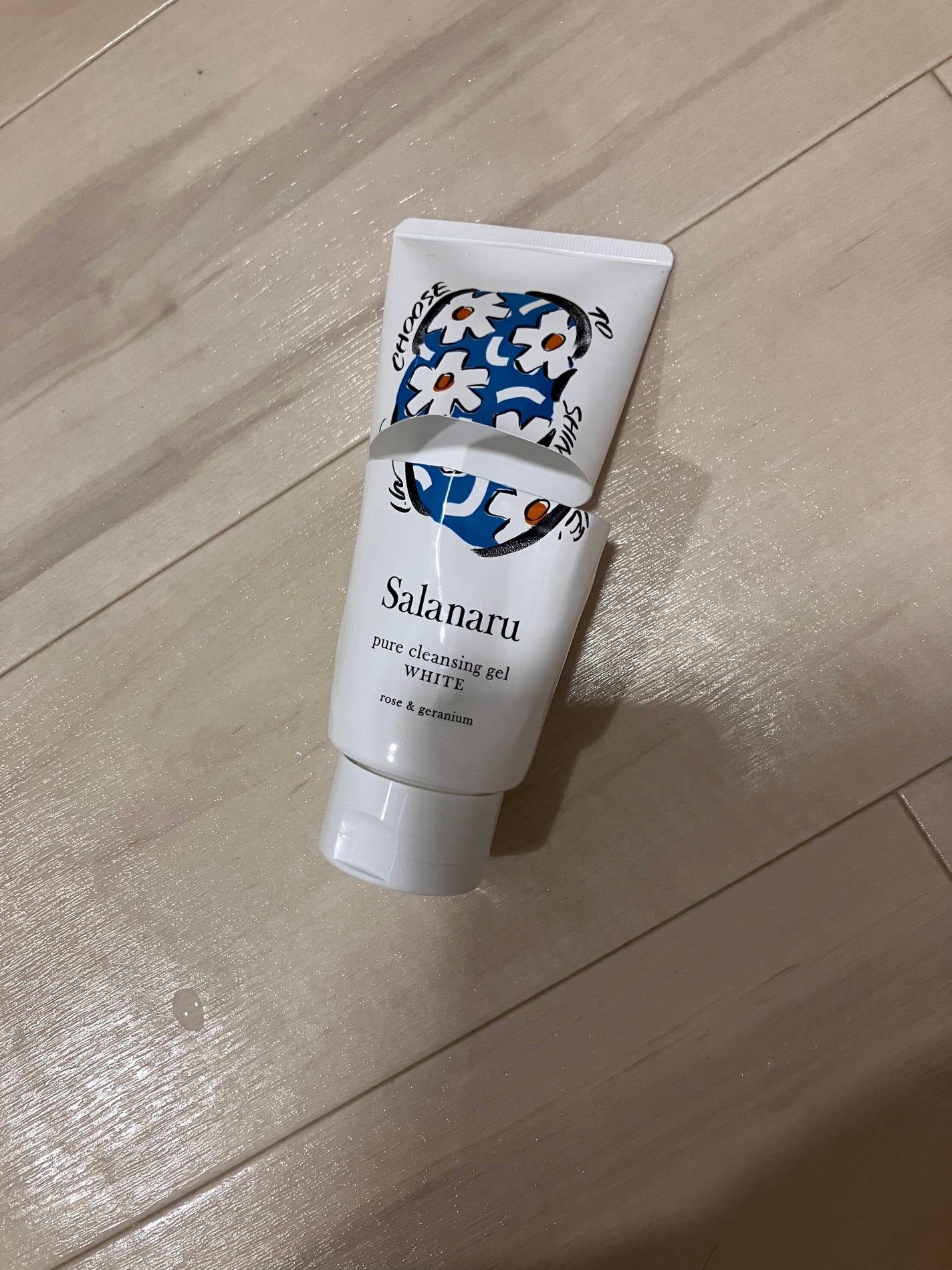 ピュアクレンジングジェル ホワイト ローズ&ゼラニウムの香り/Salanaru(サラナル)/クレンジングジェルを使ったクチコミ(1枚目)