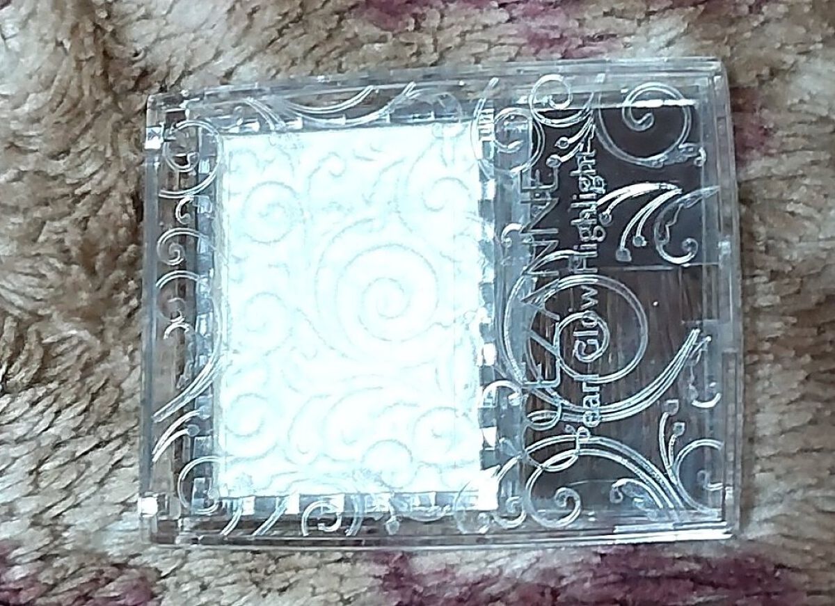 パールグロウハイライト/CEZANNE/パウダーハイライトを使ったクチコミ（1枚目）