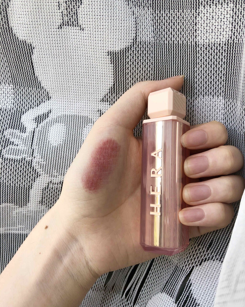 センシュアルスパイシーヌードバーム/HERA/口紅を使ったクチコミ(4枚目)