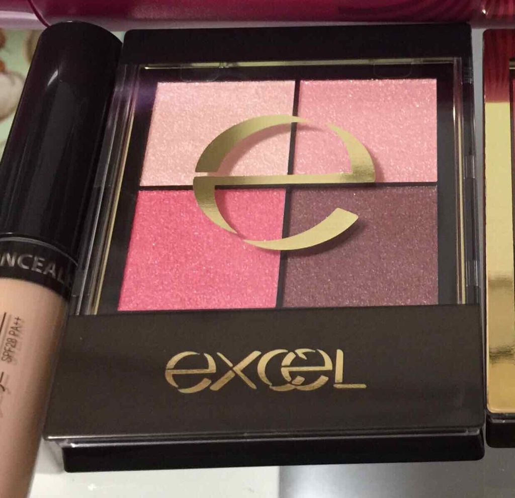 リアルクローズシャドウ/excel/アイシャドウパレットを使ったクチコミ(1枚目)