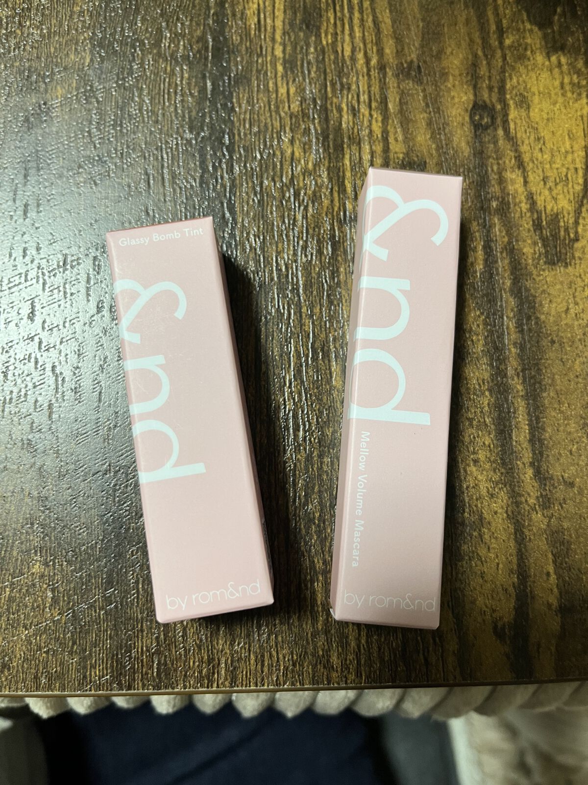 メロウボリュームマスカラ BR01 アッシュブラウン/&nd by rom&nd/マスカラを使ったクチコミ（1枚目）