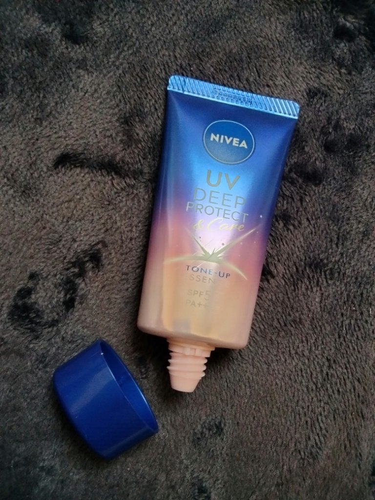 ニベアUV ディープ プロテクト&ケア トーンアップ エッセンス/ニベア/日焼け止めローションを使ったクチコミ(2枚目)