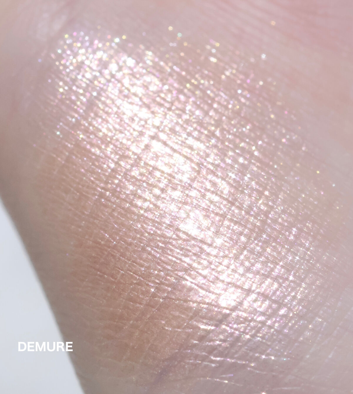 マイフェイブピースアイシャドウ/HOLIKA HOLIKA/単色アイシャドウを使ったクチコミ（2枚目）