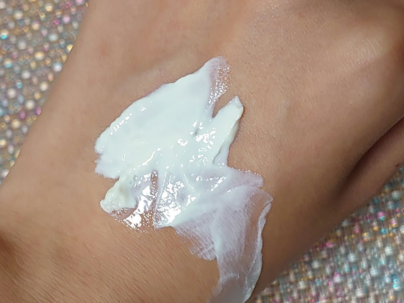 カーミングバイオティックスサンエッセンス/Leaders Clinie(リーダーズ)/日焼け止めローションを使ったクチコミ（3枚目）