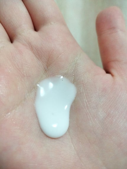 白潤プレミアム 薬用浸透美白乳液/肌ラボ/乳液を使ったクチコミ(4枚目)