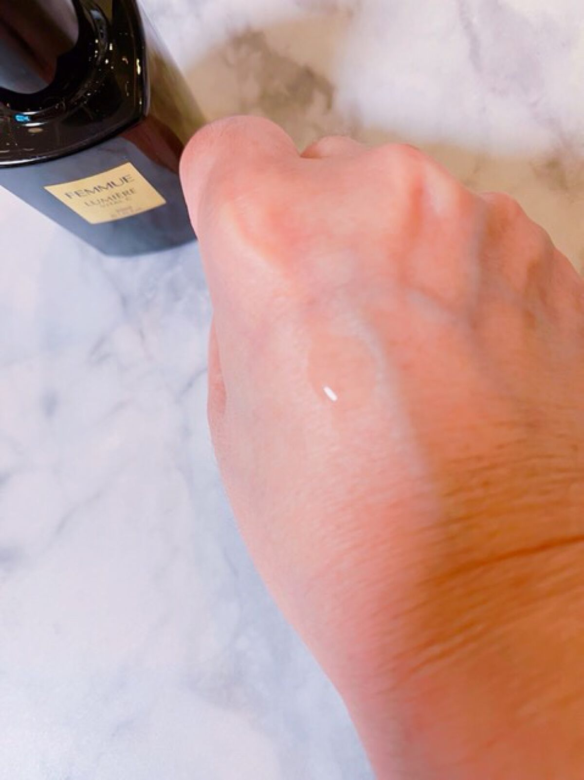 ルミエール ヴァイタルC/FEMMUE/ブースター・導入液を使ったクチコミ(4枚目)