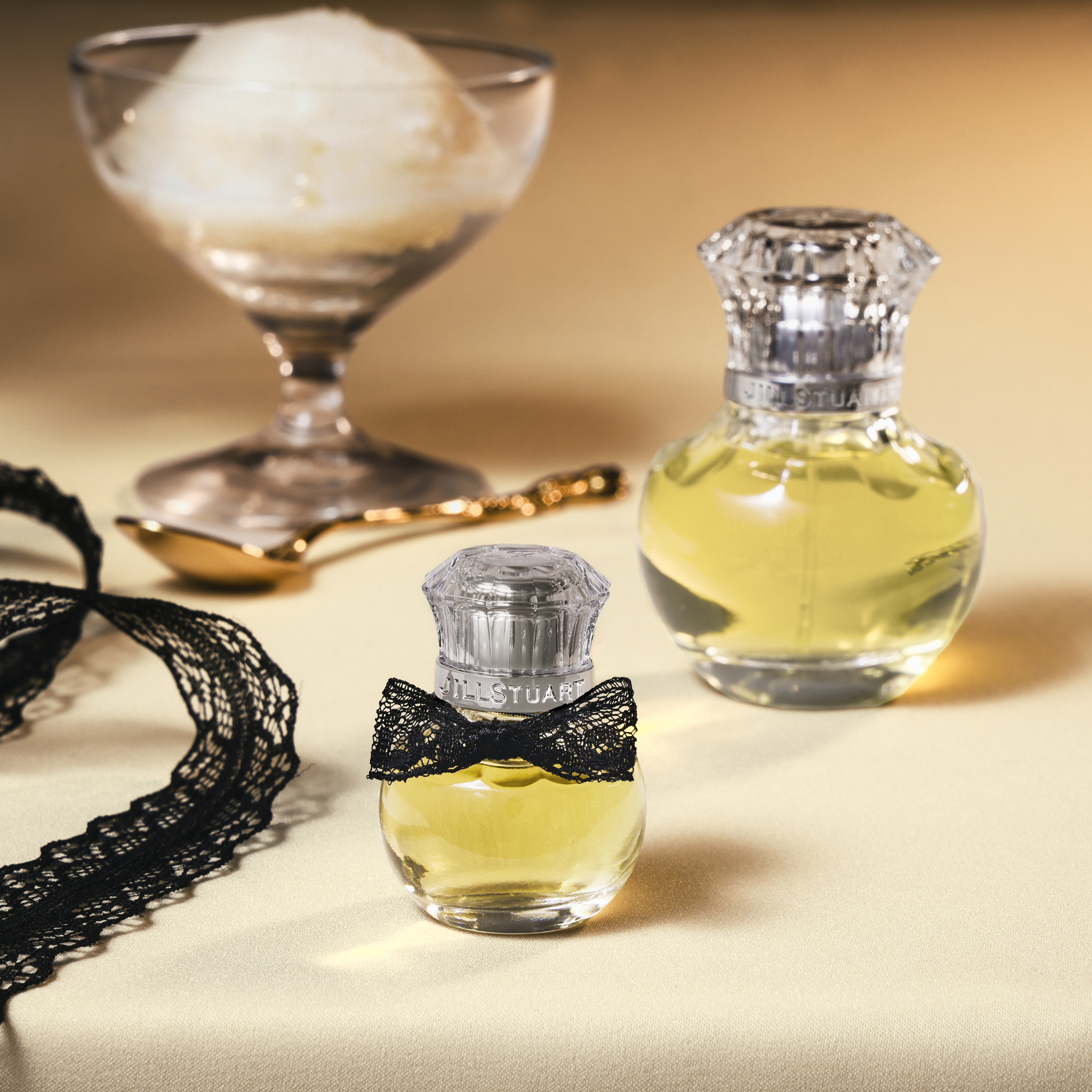 JILL STUART】濃厚で官能的なヴァニラ ラストの限定ミニサイズのオード