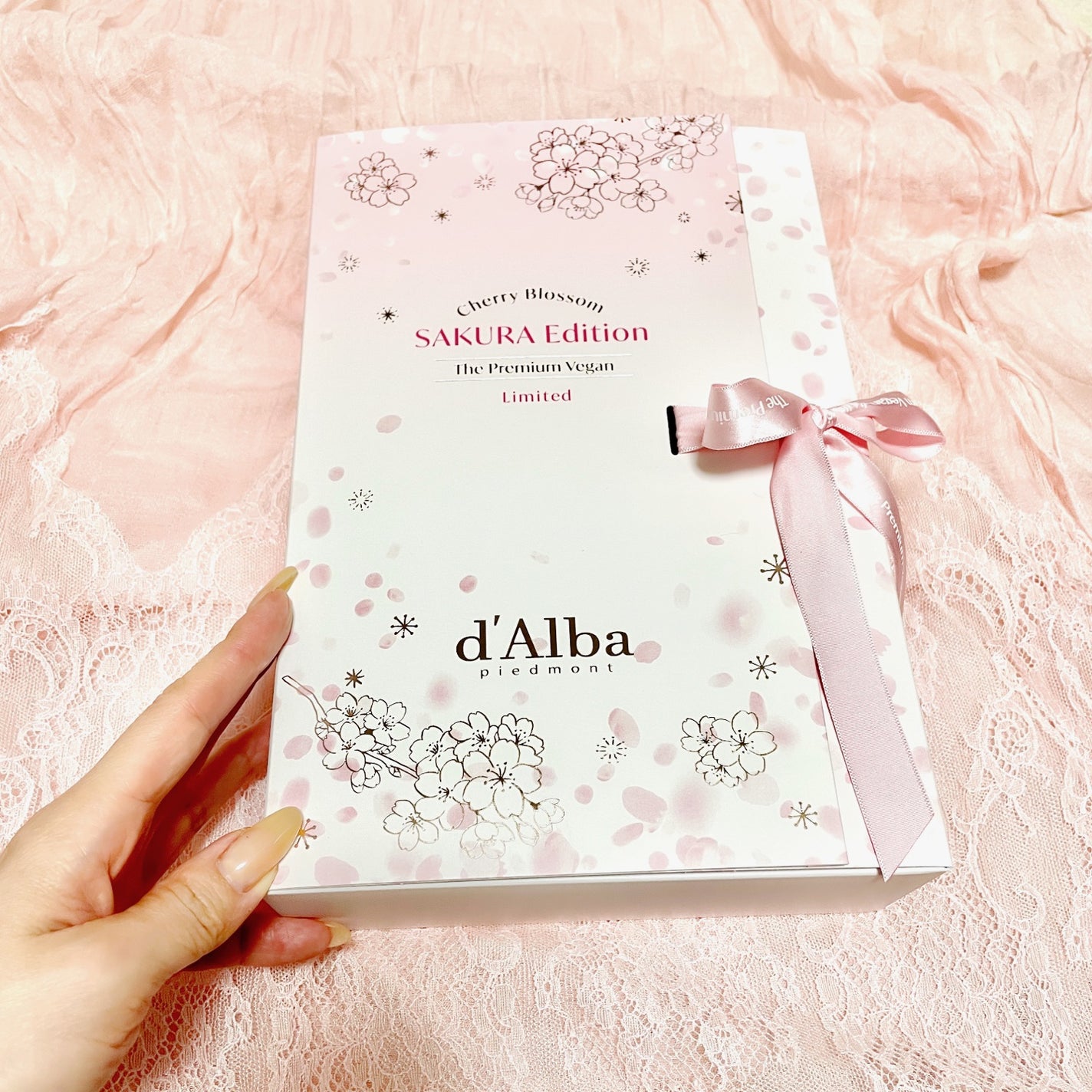 Shiho Arai on LIPS ãðždâAlbaæ¡ããã±ãŒãžðžïŒæ¥éå®ã®æ¡è²ãã¥ãŒãã£ãŒã»ãã..ãïŒ1æç®ïŒ