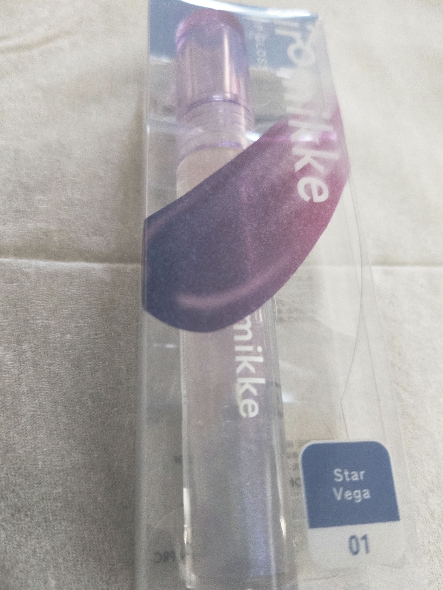 イロミッケ リップグロス 01 スターベガ/iromikke/リップグロスを使ったクチコミ（1枚目）