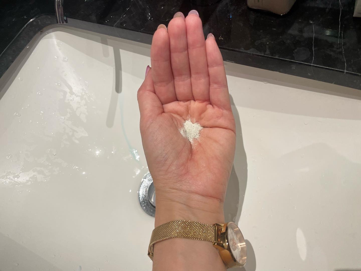 ホワイト クレイ酵素クレンザー	/SKIN SIGNAL/洗顔パウダーを使ったクチコミ（3枚目）