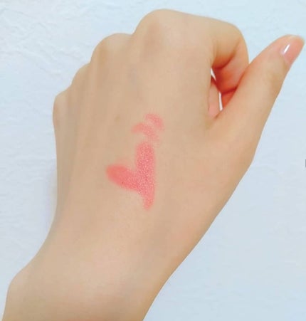 media ミニリップのクチコミ「肌映え美発色ルージュ💄
#美リップ活動
コンビニ限定 
media の口紅のミニサイズ ♥
.....」(3枚目)