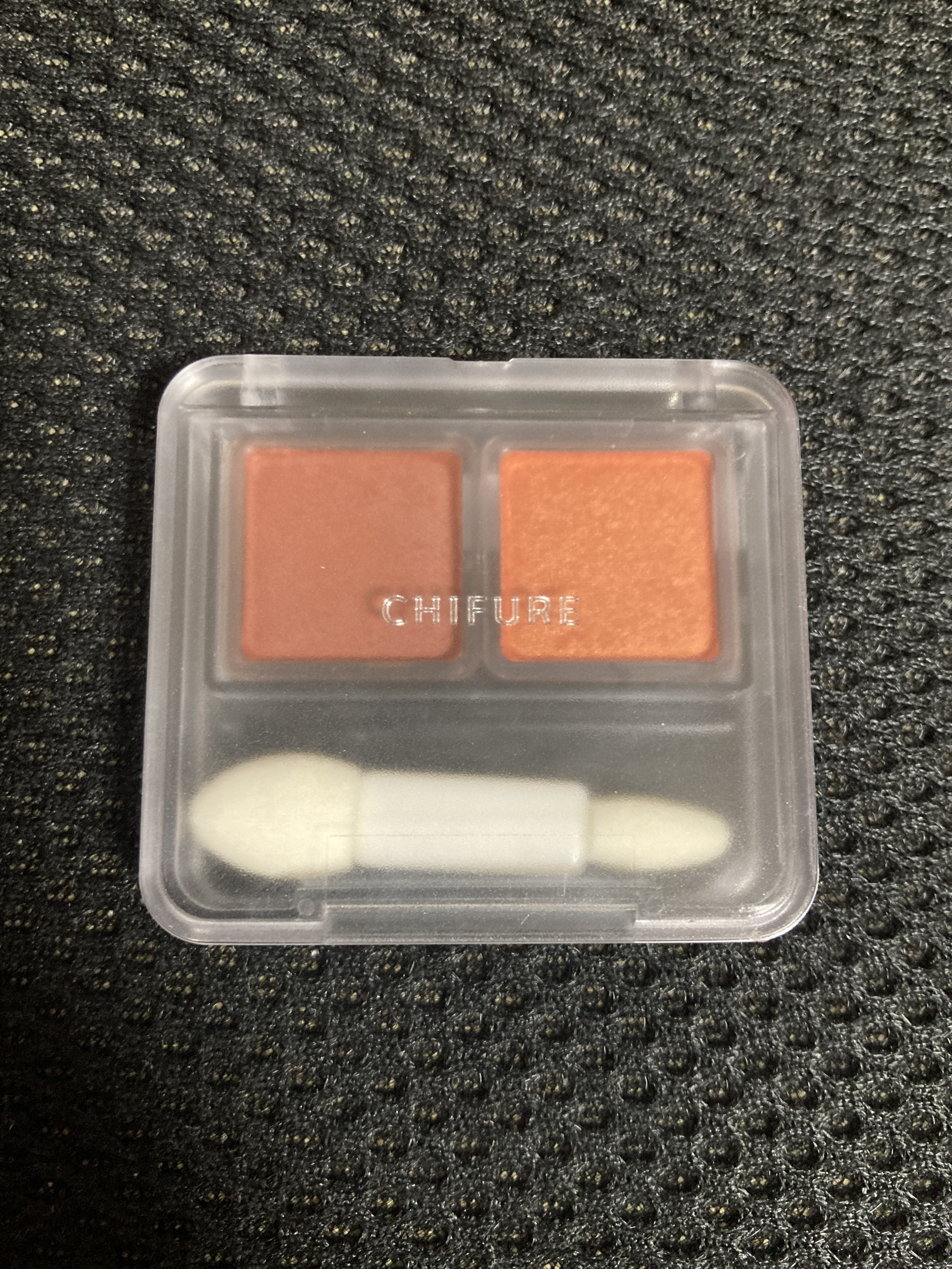 ツイン カラー アイシャドウ 42 オレンジ系/ちふれ/アイシャドウパレットを使ったクチコミ（1枚目）