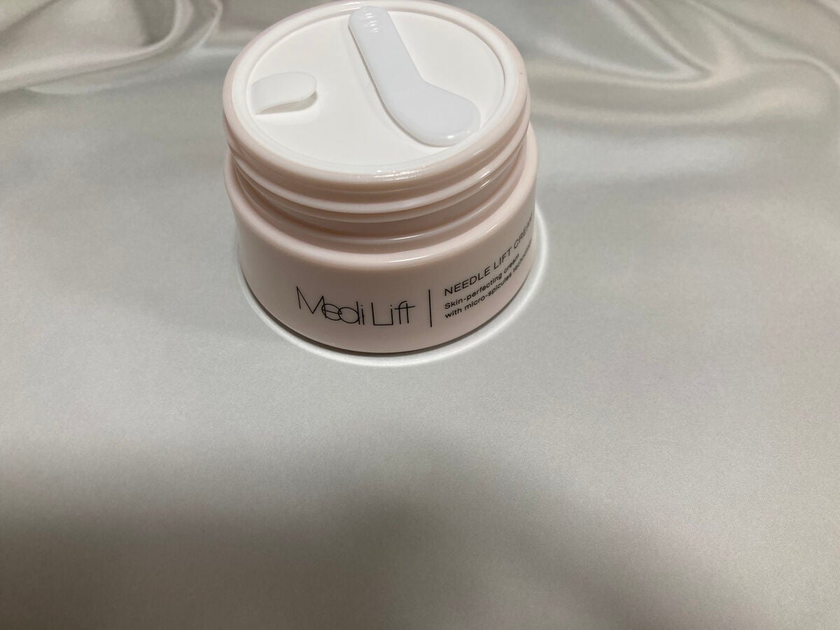 メディリフト ニードルリフトクリーム/YA-MAN TOKYO JAPAN/フェイスクリームを使ったクチコミ(2枚目)