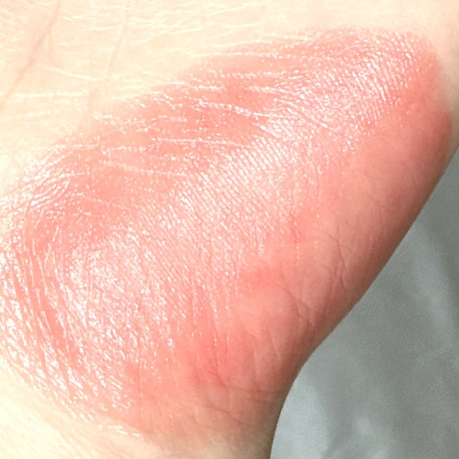 ルージュスターヴァイブラント V01 Cupid Stone/KANEBO/口紅を使ったクチコミ（2枚目）