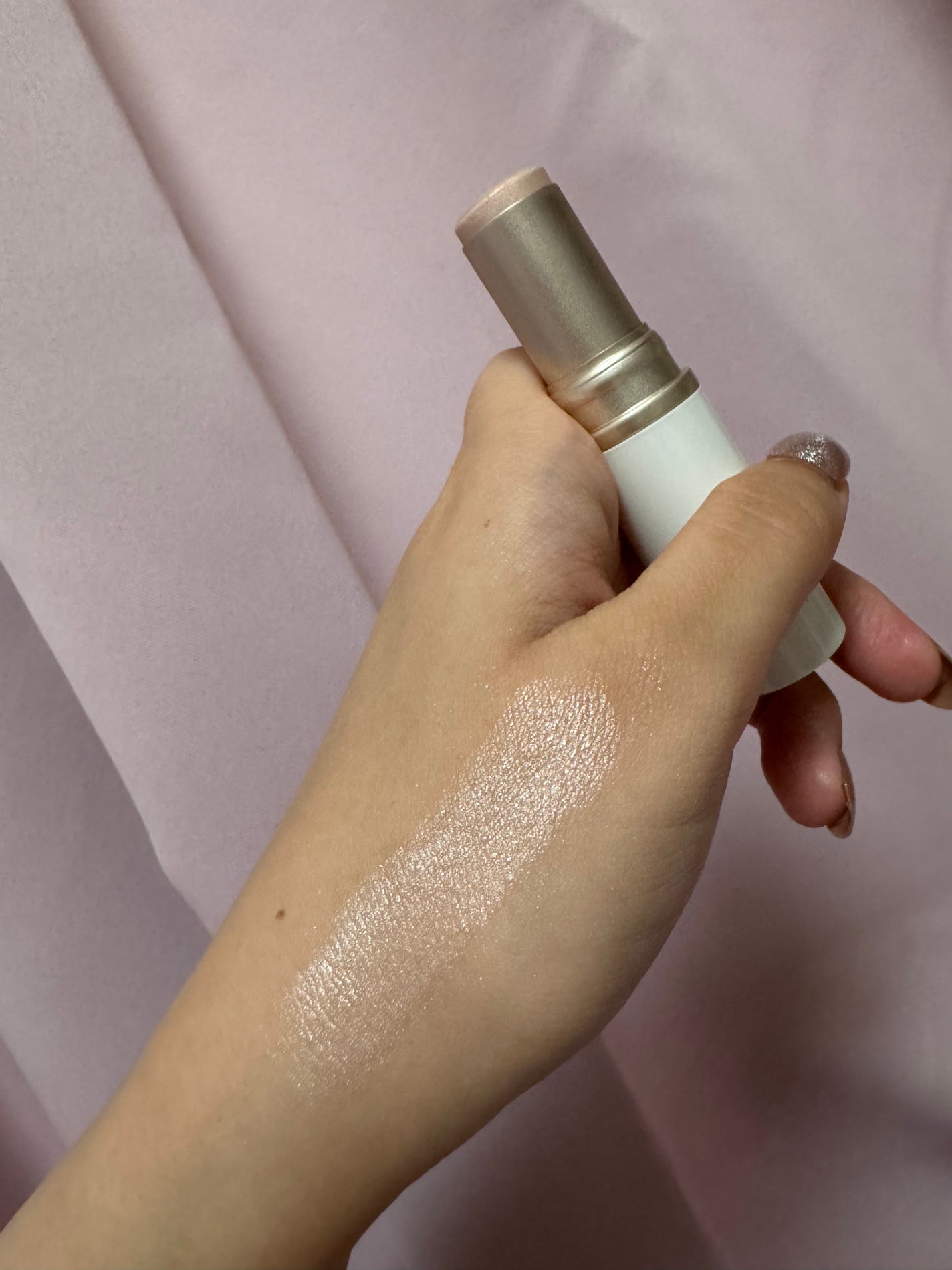 トゥルーディメンションラディアンスバーム/hince/スティックハイライトを使ったクチコミ(3枚目)