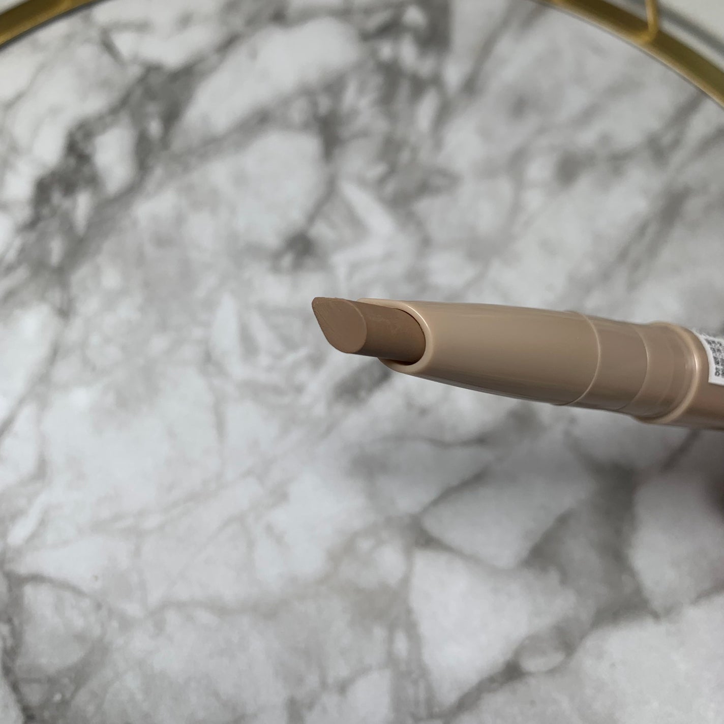 ブイ シェーディング ブレンディング スティック/PERIPERA/ハイライト・シェーディングを使ったクチコミ(2枚目)