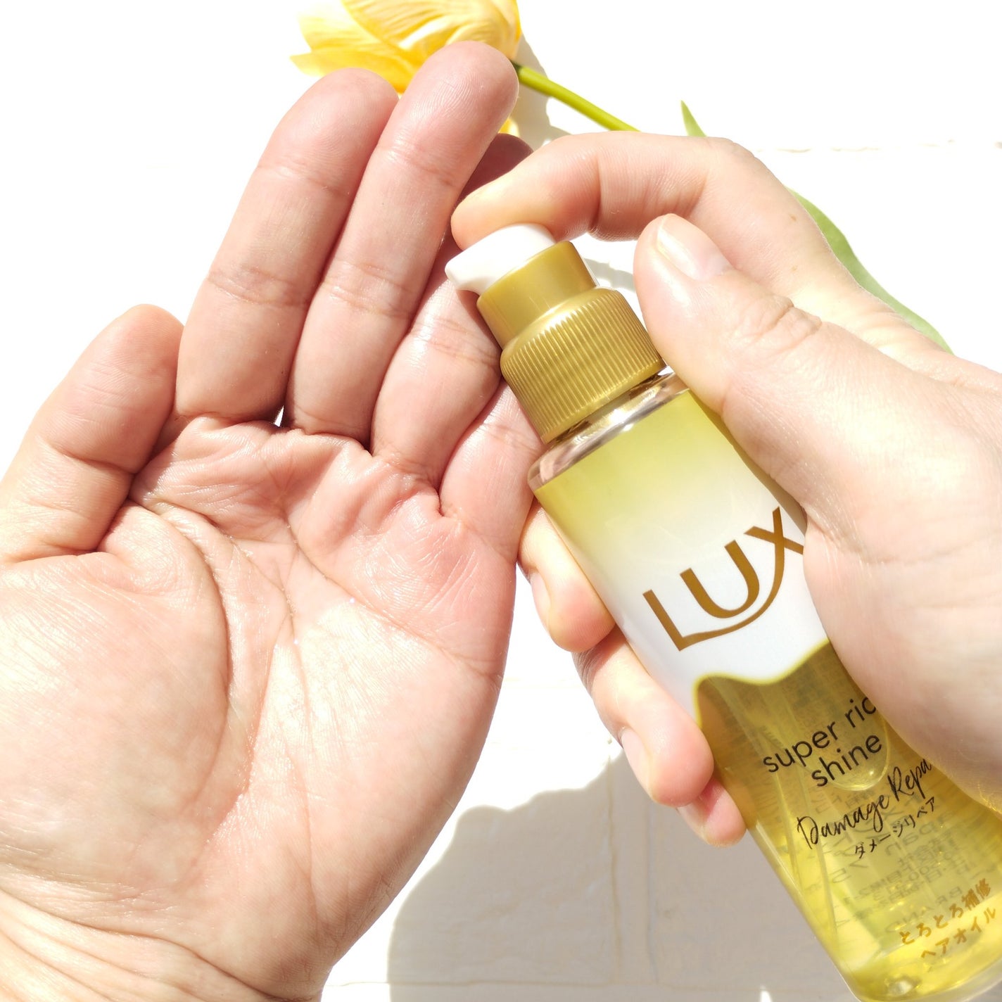 スーパーリッチシャイン ダメージリペア とろとろ補修ヘアオイル/LUX/ヘアオイルを使ったクチコミ(3枚目)