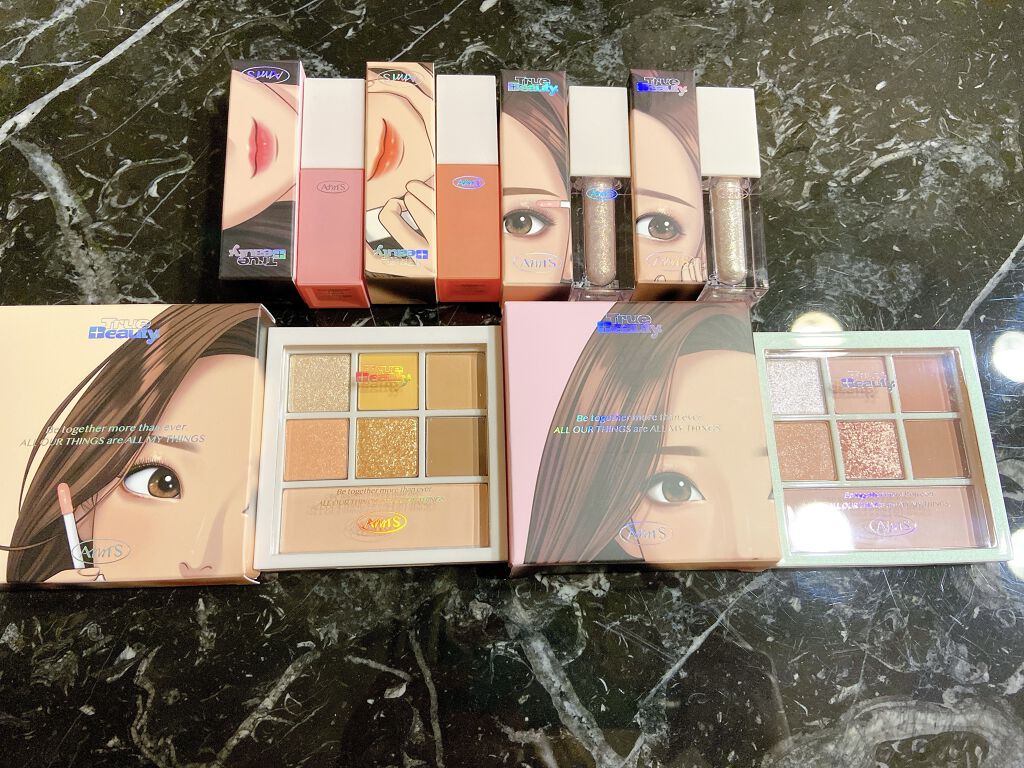 女神降臨の作者様がプロデュースした
コスメ達❤️
all my things⭐️
目についた物全部買ってみたよ🧐
種類別にゆっくりレビューしたいと思います😌
何か気になる事あったらコメント下さい🥳