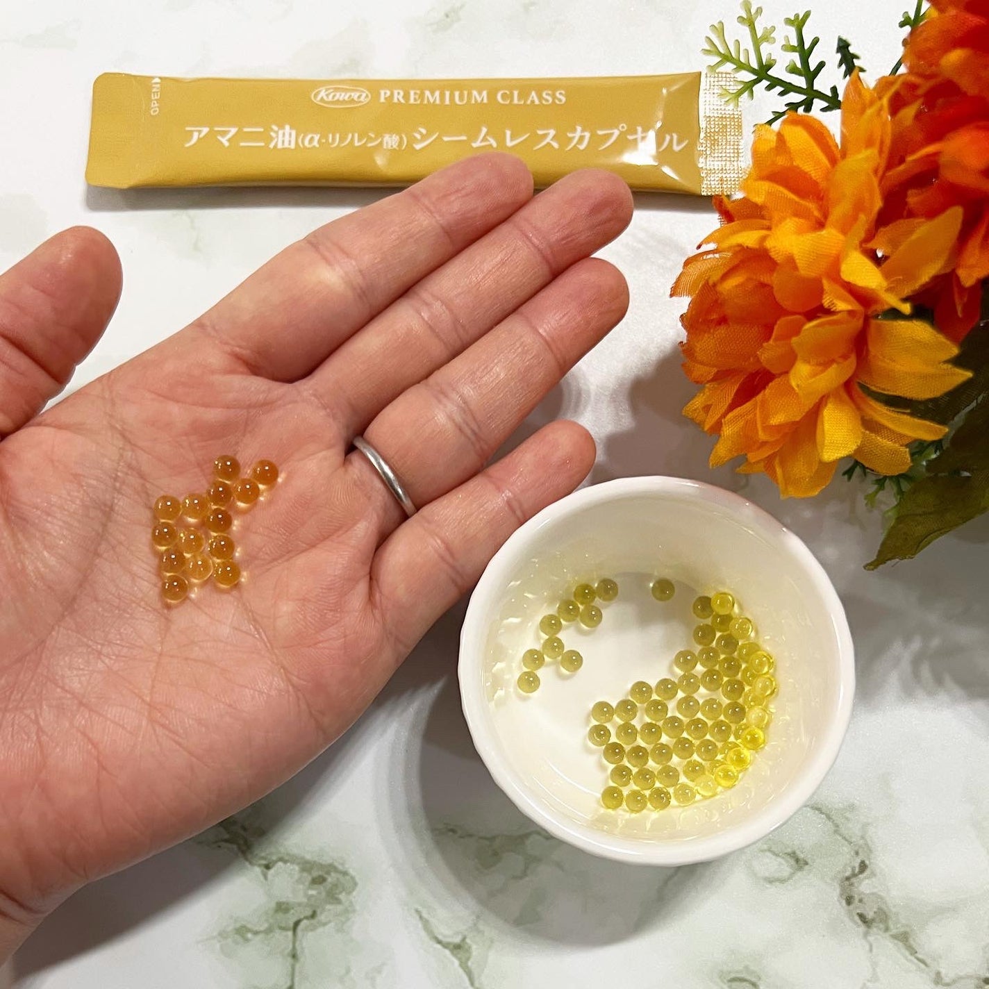 akane*° on LIPS 「•••アマニ油(α-リノレン酸)シームレスカプセル血中の悪玉(..」(3枚目)