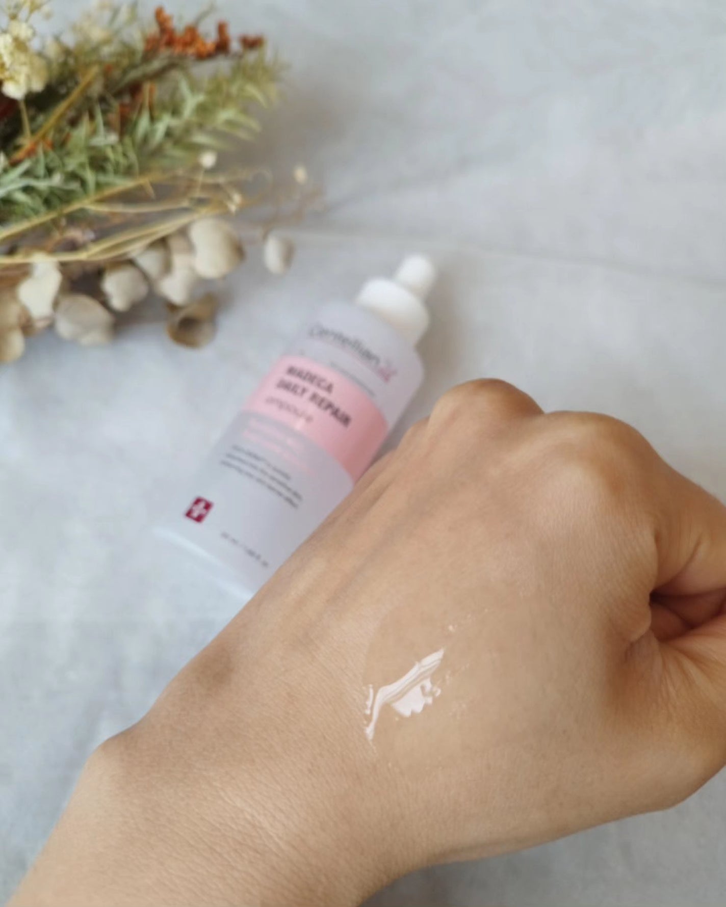 マデカデイリーリペアアンプル/センテリアン24/美容液を使ったクチコミ(6枚目)