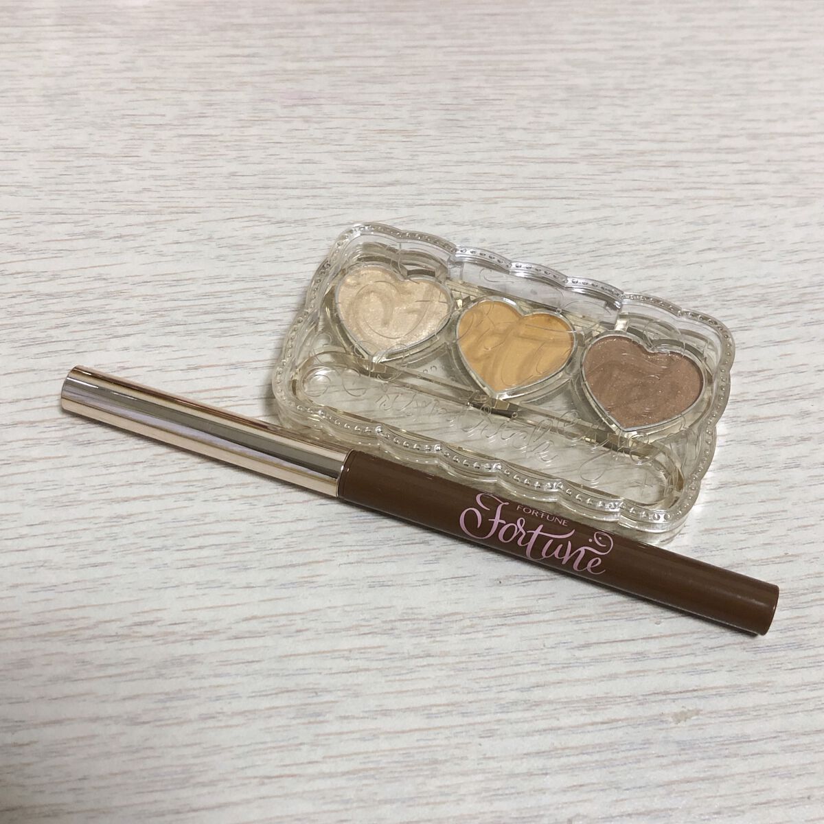 ドーリーフィール アイカラー 02（ハニーキャメル）/フォーチュン/アイシャドウパレットを使ったクチコミ（1枚目）