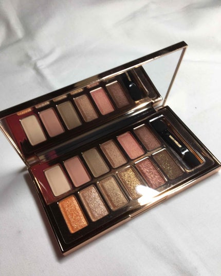 バレンタインボックス/VAVI MELLO/アイシャドウパレットを使ったクチコミ(2枚目)