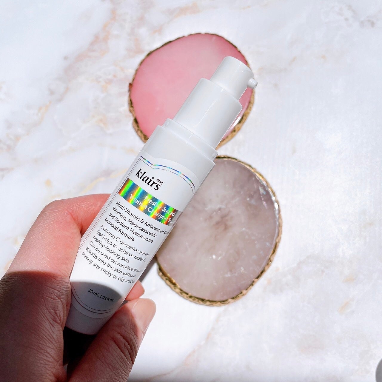 フレッシュリージュースドビタミンチャージングセラム(30ml)/Klairs/美容液を使ったクチコミ(3枚目)