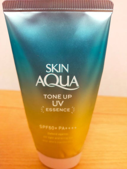 スキンアクア トーンアップUVエッセンス/スキンアクア/日焼け止めクリームを使ったクチコミ(2枚目)