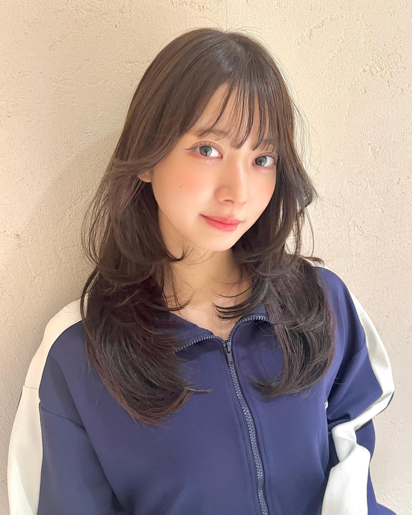 HARUNA on LIPS 「ワンカールで簡単にセットできるレイヤースタイル🤍🤍#レイヤーカ..」(2枚目)