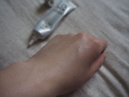 ブライトニングUVデイエッセンス/DEW/美容液を使ったクチコミ(3枚目)