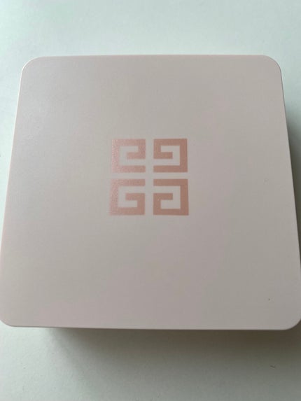 MINT (care life) on LIPS 「●SHEIN購入品メイク用パフ●5枚入●ケース付き●178円G..」(5枚目)