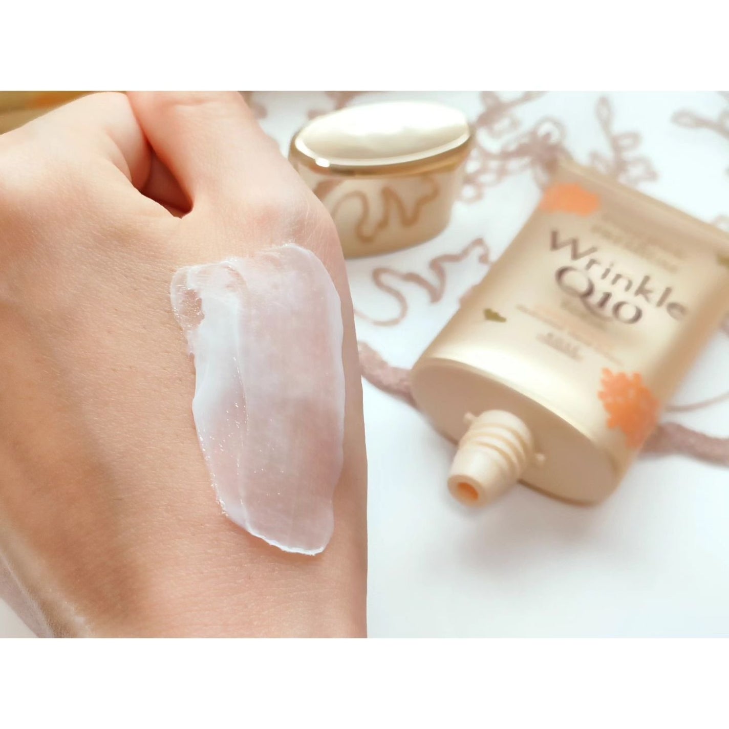 コエンリッチ ザ プレミアム 薬用リンクルホワイト ハンドクリーム 金木犀の香り 【医薬部外品】/コエンリッチQ10/ハンドクリームを使ったクチコミ(4枚目)