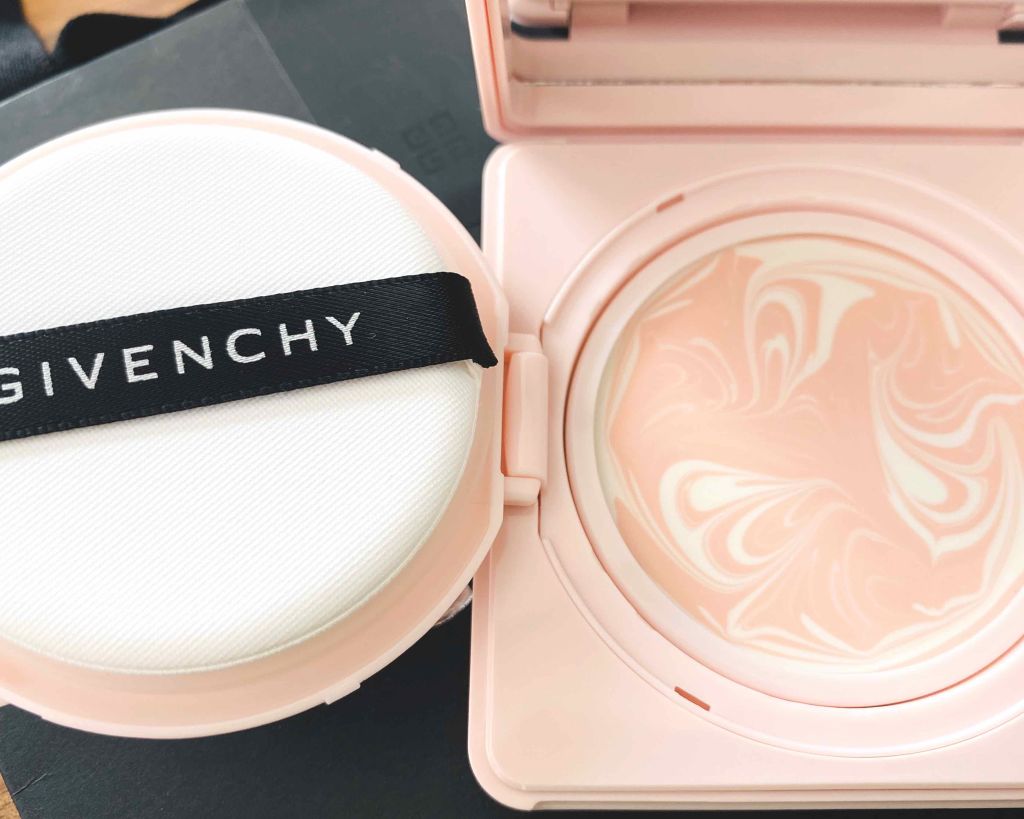 ランタンポレル ブロッサム クリーム コンパクト/GIVENCHY/化粧下地を使ったクチコミ(1枚目)