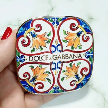 ソーラーグロウ イルミネーティングパウダー デュオ/DOLCE&GABBANA BEAUTY/ハイライトを使ったクチコミ（2枚目）