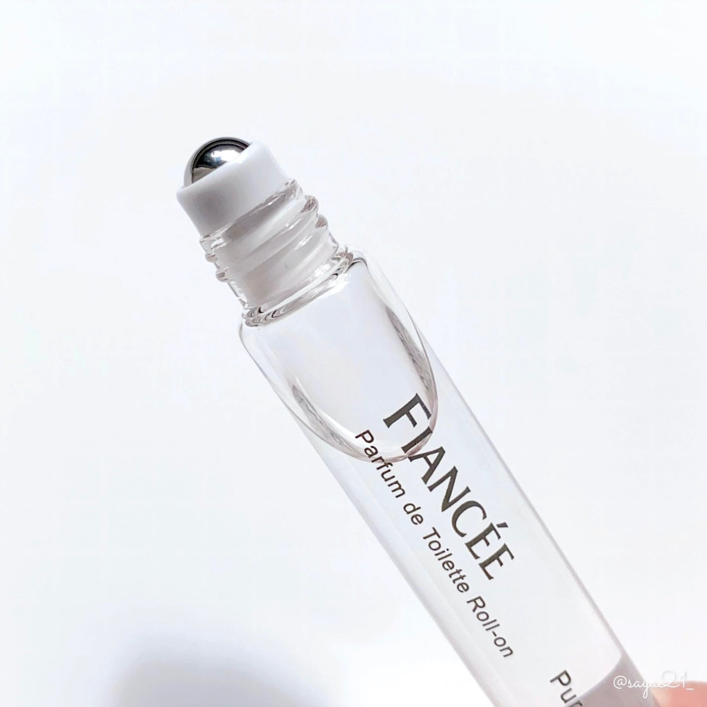 パルファンドトワレ ロールオン ピュアシャンプーの香り/フィアンセ/香水を使ったクチコミ(2枚目)