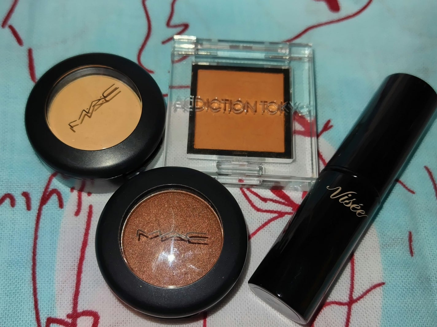 スモール アイシャドウ/M・A・C/単色アイシャドウを使ったクチコミ(1枚目)