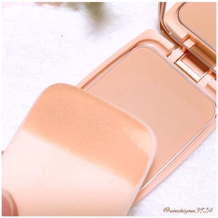 24 ミネラルモイストパウダーファンデ 01ライトベージュ(リフィル)/24h cosme/パウダーファンデーションの画像