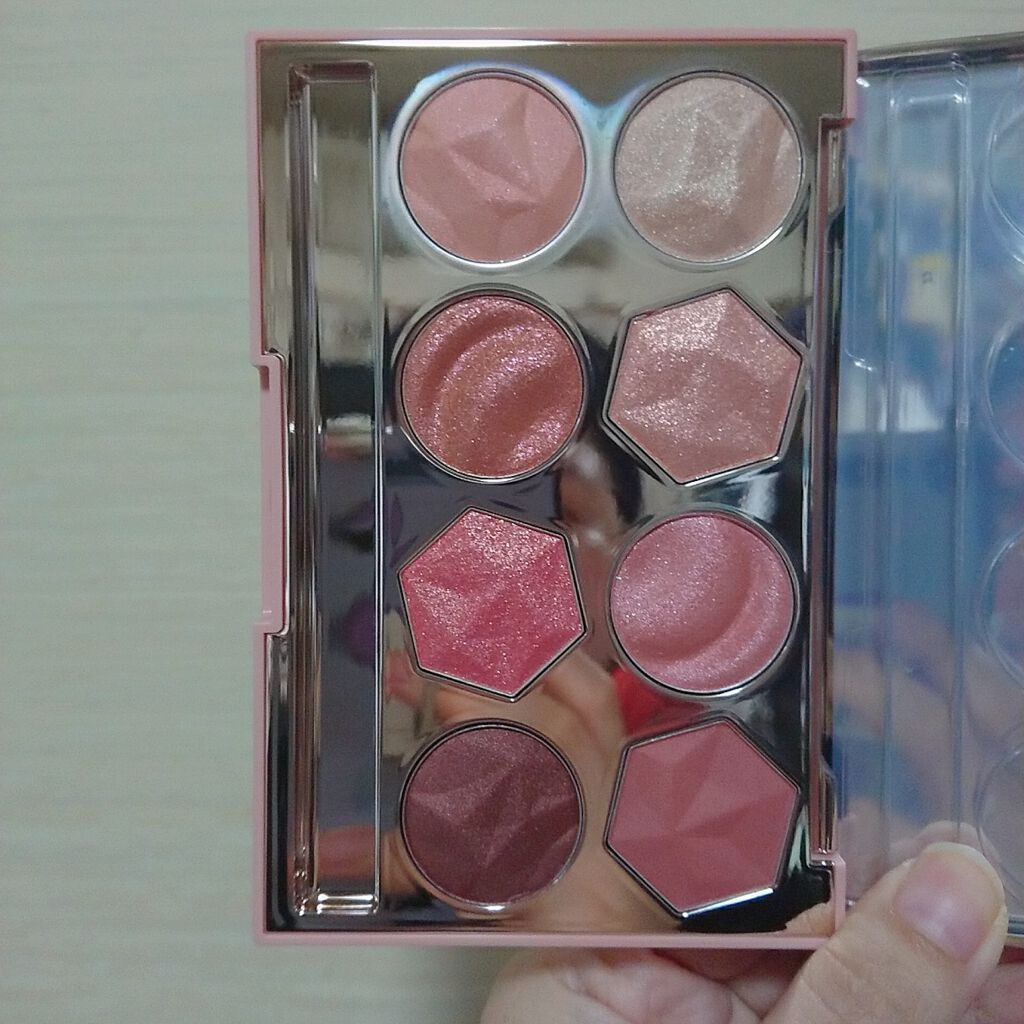 プリズム エアー アイ パレット/CLIO/アイシャドウパレットを使ったクチコミ（2枚目）