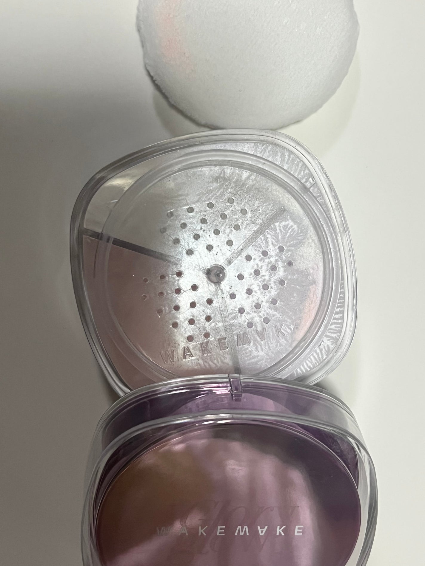 ステイフィクサーマルチカラーパウダー/wakemake/ルースパウダーを使ったクチコミ(2枚目)