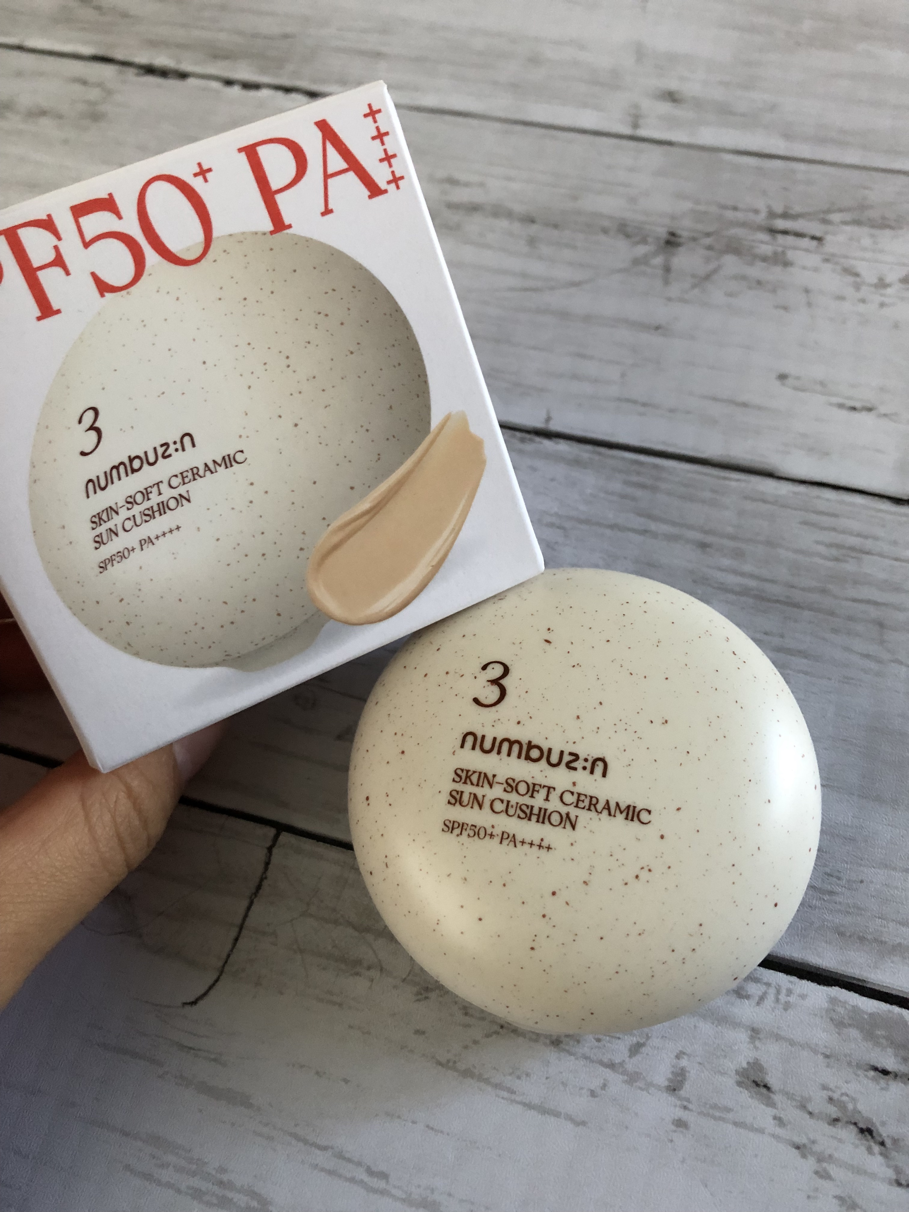 3番 ノーファンデ陶器肌トーンアップクッション/numbuzin/クッションファンデーションを使ったクチコミ（2枚目）