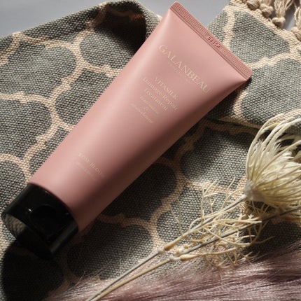 ビタシルクダメージリペアトリートメント(ローズブルーム)/ガランビュー/洗い流すヘアトリートメントを使ったクチコミ(1枚目)