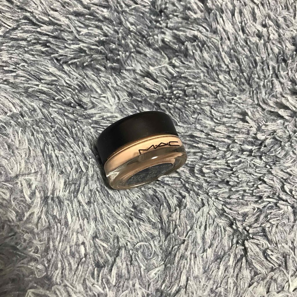 M・A・C スタジオ スカルプト コンシーラー