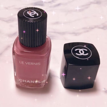 ヴェルニ ロング トゥニュ 743 ペタル/CHANEL/マニキュアを使ったクチコミ（2枚目）