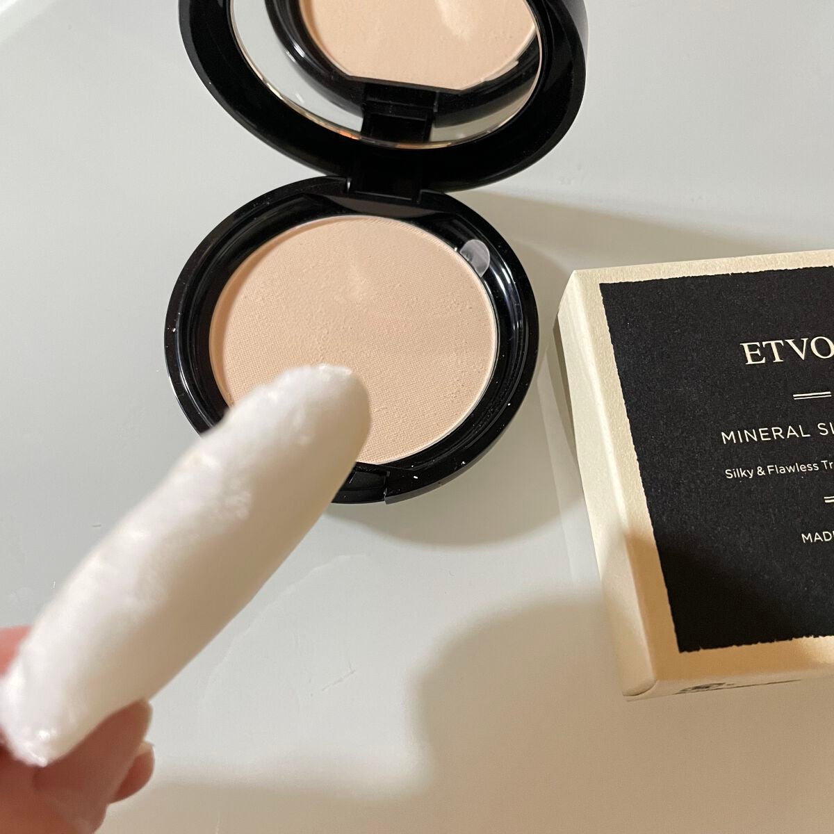 ミネラルシルキーベール/エトヴォス/プレストパウダーを使ったクチコミ(3枚目)