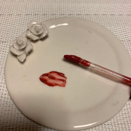 ジューシーラスティングティント/rom&nd/リップティントを使ったクチコミ(2枚目)