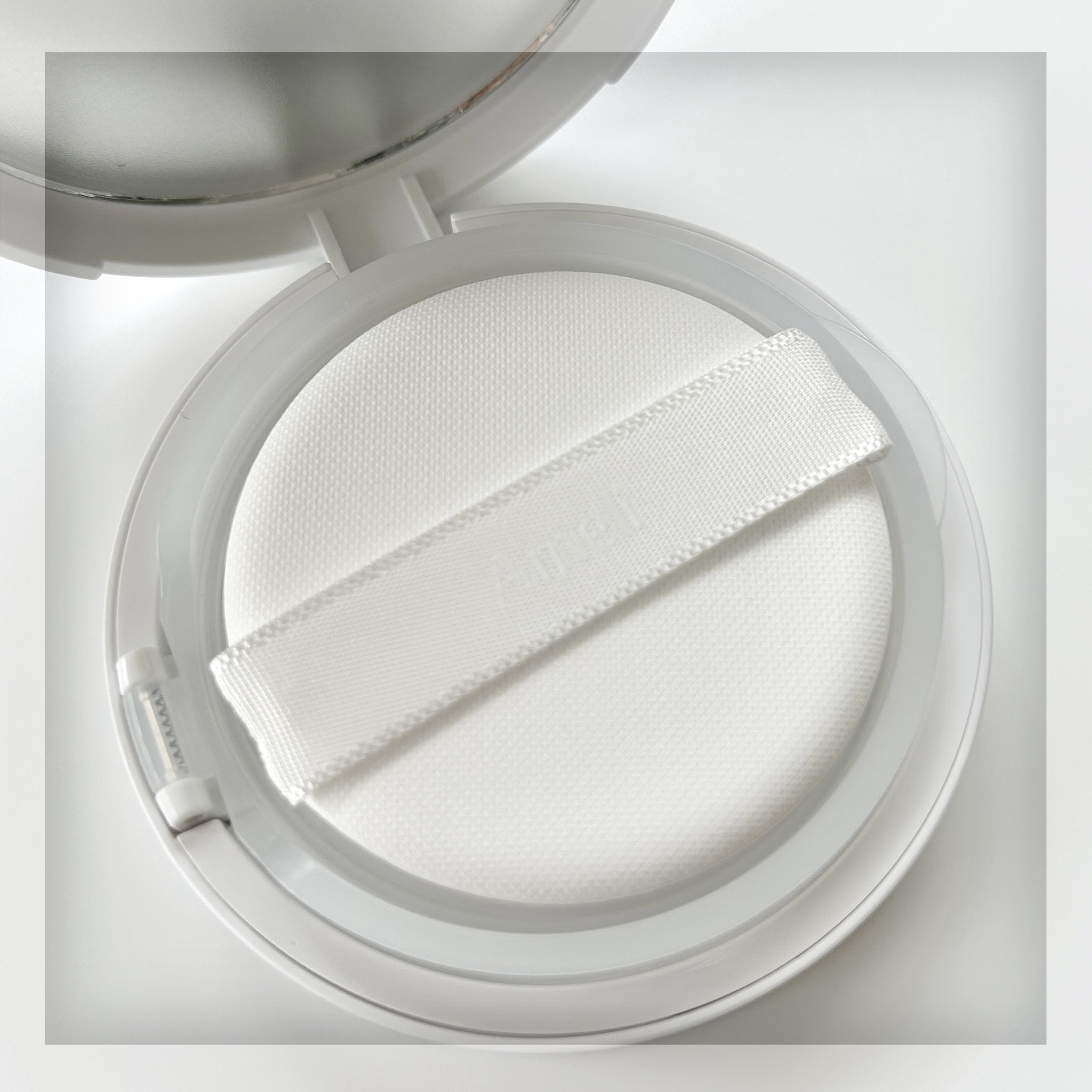 コンプリメントシリーズクッション 紫色(ボラ)/Ameli/クッションファンデーションを使ったクチコミ（3枚目）