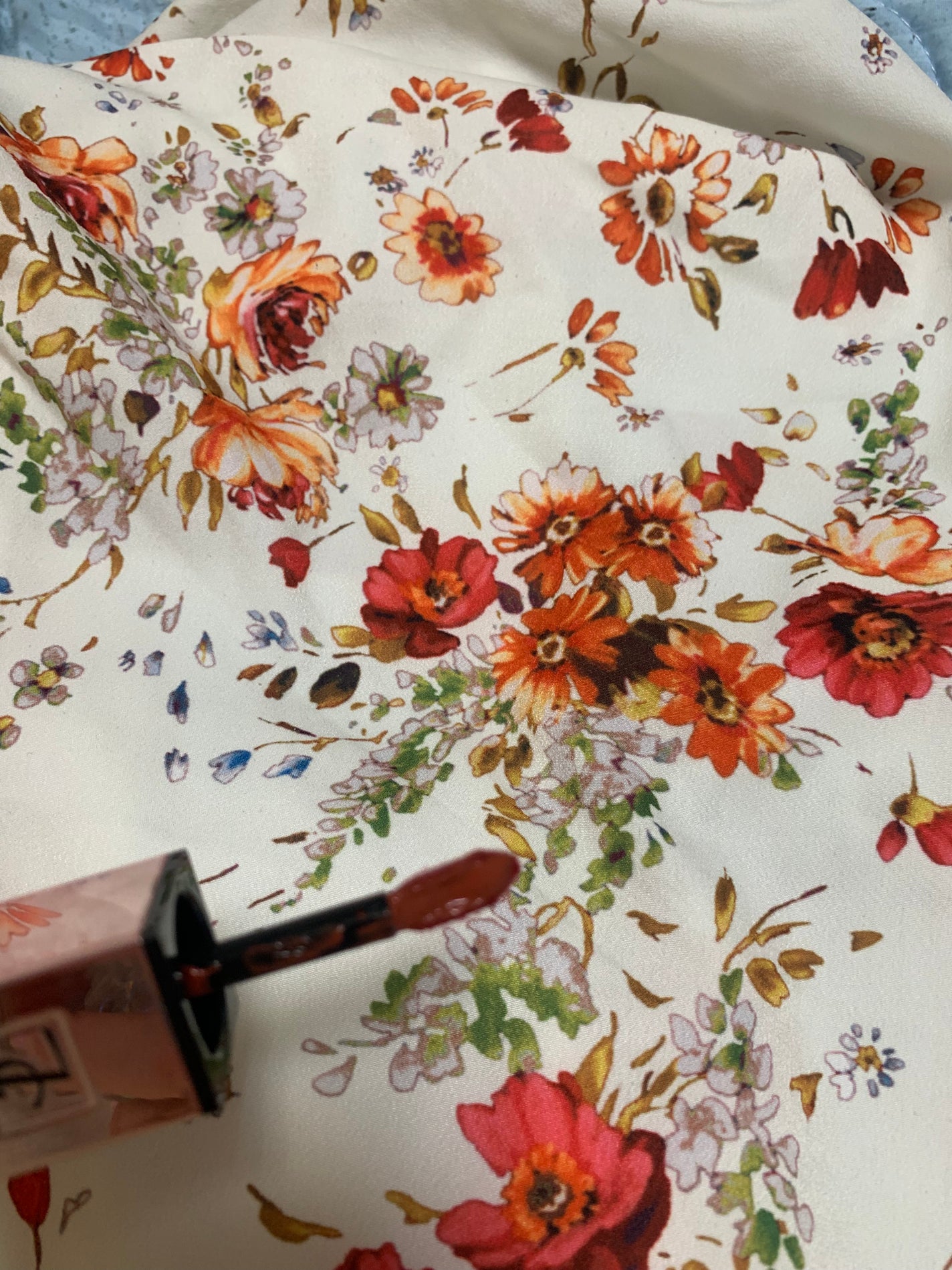 ルージュ ピュールクチュール ヴェルニ ウォーターグロウ/YVES SAINT LAURENT BEAUTE/口紅を使ったクチコミ(2枚目)