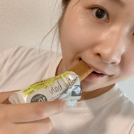 saaa on LIPS 「宅トレのおともにHempProteinBarを食べてタンパク質..」(4枚目)